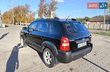 Внедорожник / Кроссовер Hyundai Tucson 2008 в 