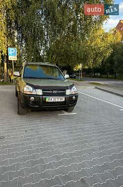 Позашляховик / Кросовер Hyundai Tucson 2008 в  фото 9 Позашляховик / Кросовер Hyundai Tucson 2008 в