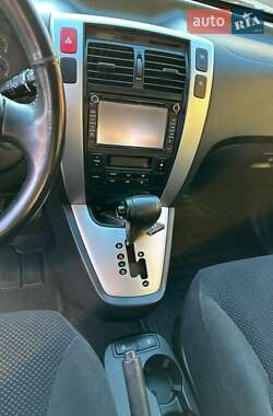 Позашляховик / Кросовер Hyundai Tucson 2008 в  фото 31 Позашляховик / Кросовер Hyundai Tucson 2008 в