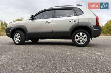 Внедорожник / Кроссовер Hyundai Tucson 2008 в 