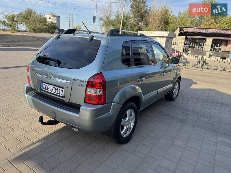 Позашляховик / Кросовер Hyundai Tucson 2010 в Кривому Розі