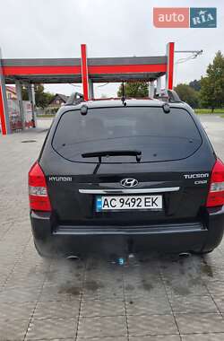 Внедорожник / Кроссовер Hyundai Tucson 2009 в 