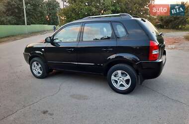 Внедорожник / Кроссовер Hyundai Tucson 2008 в 