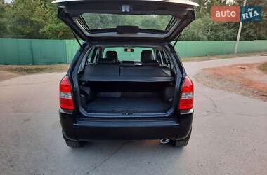 Внедорожник / Кроссовер Hyundai Tucson 2008 в 