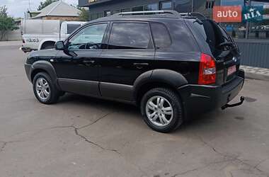 Внедорожник / Кроссовер Hyundai Tucson 2007 в 