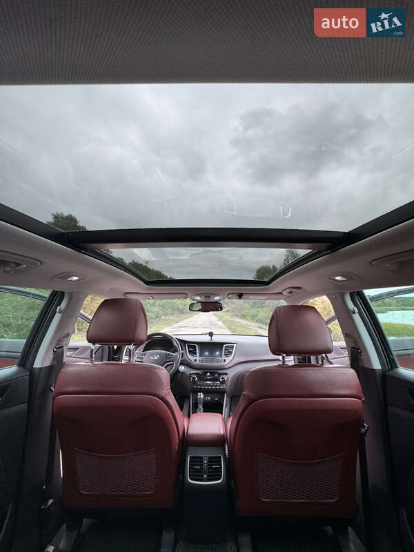 Позашляховик / Кросовер Hyundai Tucson 2016 в Києві фото 23 Позашляховик / Кросовер Hyundai Tucson 2016 в Києві