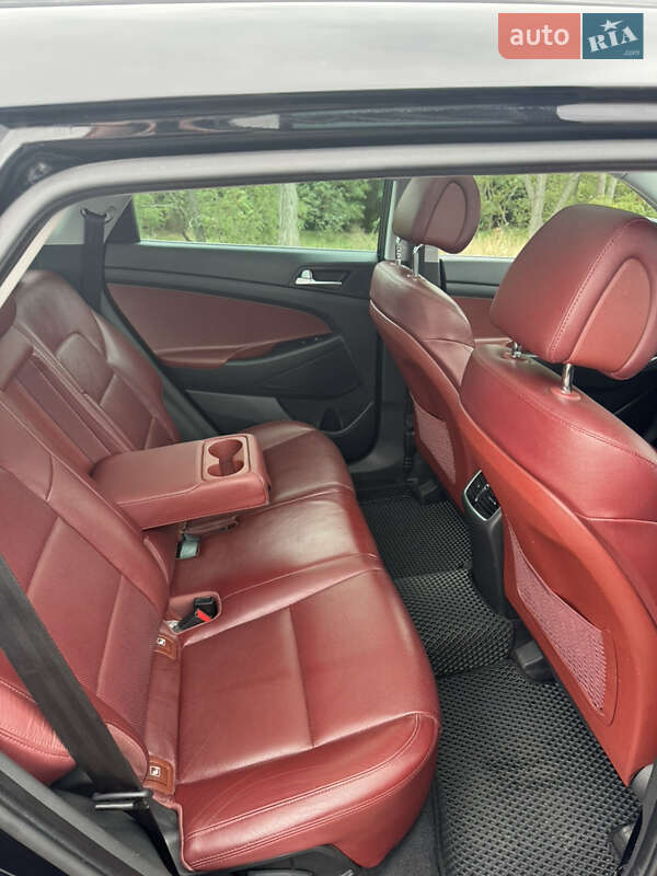 Позашляховик / Кросовер Hyundai Tucson 2016 в Києві фото 22 Позашляховик / Кросовер Hyundai Tucson 2016 в Києві