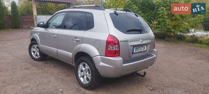 Внедорожник / Кроссовер Hyundai Tucson 2008 в Бердичеве фото 10 Внедорожник / Кроссовер Hyundai Tucson 2008 в Бердичеве