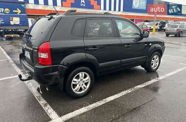 Позашляховик / Кросовер Hyundai Tucson 2009 в Києві