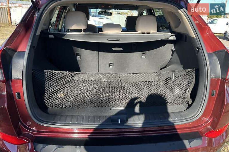 Внедорожник / Кроссовер Hyundai Tucson 2016 в Киеве фото 11 Внедорожник / Кроссовер Hyundai Tucson 2016 в Киеве