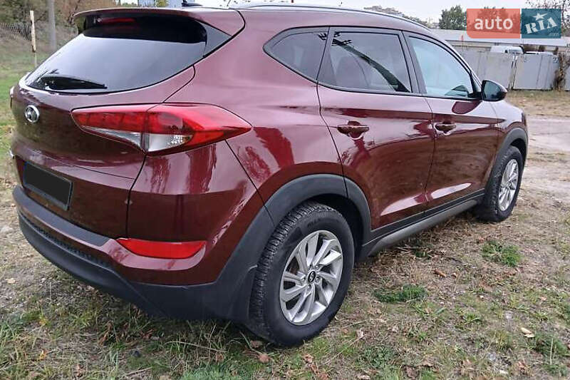 Внедорожник / Кроссовер Hyundai Tucson 2016 в Киеве фото 4 Внедорожник / Кроссовер Hyundai Tucson 2016 в Киеве
