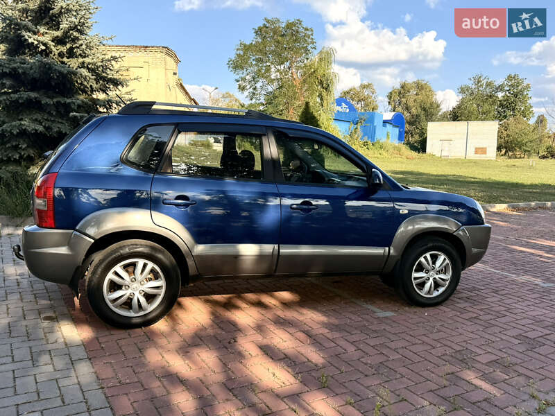 Внедорожник / Кроссовер Hyundai Tucson 2008 в Харькове