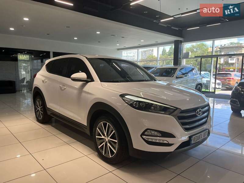 Внедорожник / Кроссовер Hyundai Tucson 2015 в Одессе фото 3 Внедорожник / Кроссовер Hyundai Tucson 2015 в Одессе