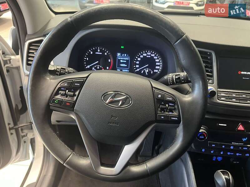 Внедорожник / Кроссовер Hyundai Tucson 2015 в Одессе фото 12 Внедорожник / Кроссовер Hyundai Tucson 2015 в Одессе