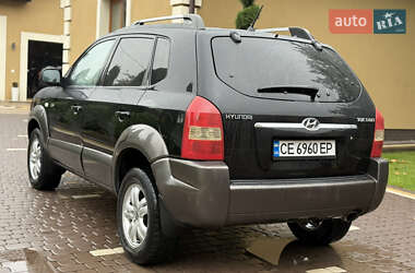 Внедорожник / Кроссовер Hyundai Tucson 2006 в 