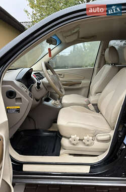 Внедорожник / Кроссовер Hyundai Tucson 2006 в 