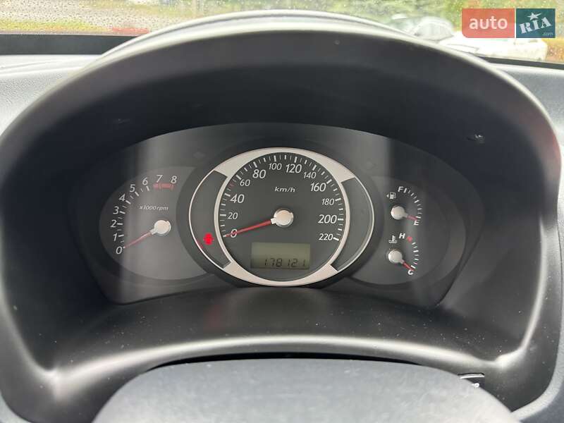 Внедорожник / Кроссовер Hyundai Tucson 2008 в Виннице фото 23 Внедорожник / Кроссовер Hyundai Tucson 2008 в Виннице