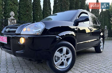 Внедорожник / Кроссовер Hyundai Tucson 2007 в 