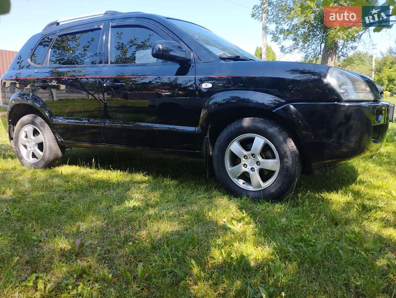 Внедорожник / Кроссовер Hyundai Tucson 2007 в Ахтырке