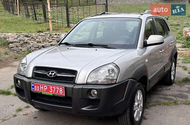 Внедорожник / Кроссовер Hyundai Tucson 2006 в  фото 14 Внедорожник / Кроссовер Hyundai Tucson 2006 в