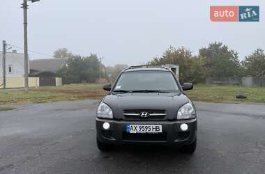 Внедорожник / Кроссовер Hyundai Tucson 2008 в 