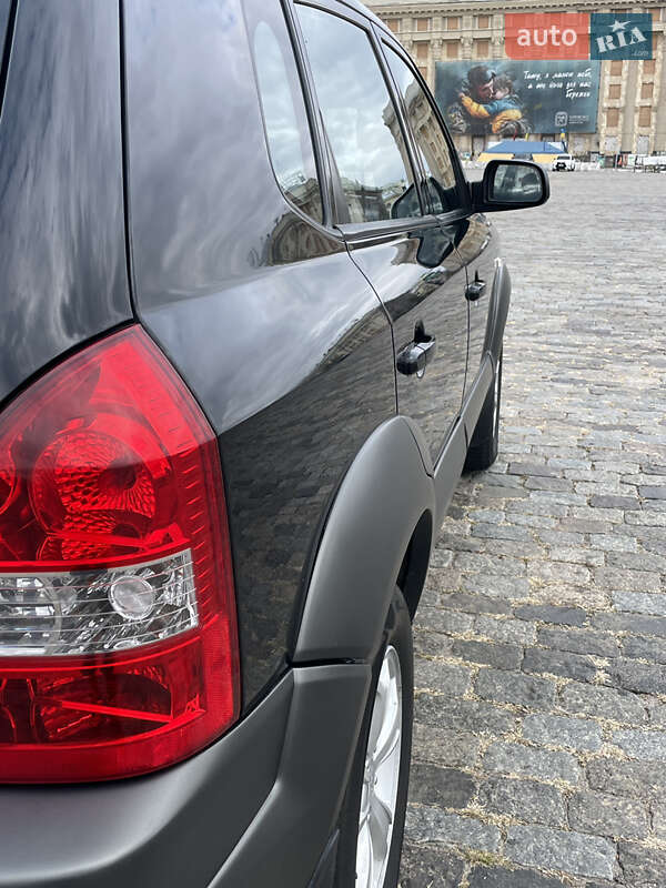 Внедорожник / Кроссовер Hyundai Tucson 2008 в Харькове