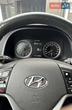 Внедорожник / Кроссовер Hyundai Tucson 2018 в 