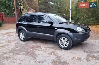 Внедорожник / Кроссовер Hyundai Tucson 2008 в 