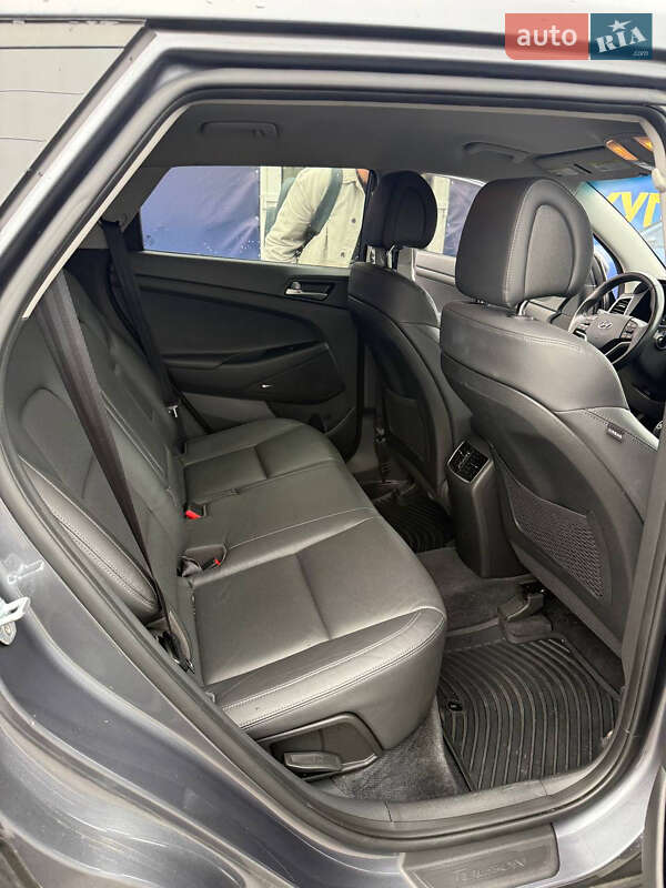 Внедорожник / Кроссовер Hyundai Tucson 2017 в Киеве фото 13 Внедорожник / Кроссовер Hyundai Tucson 2017 в Киеве
