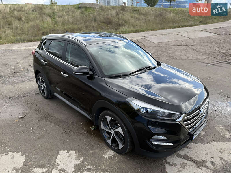 Позашляховик / Кросовер Hyundai Tucson 2017 в Запоріжжі