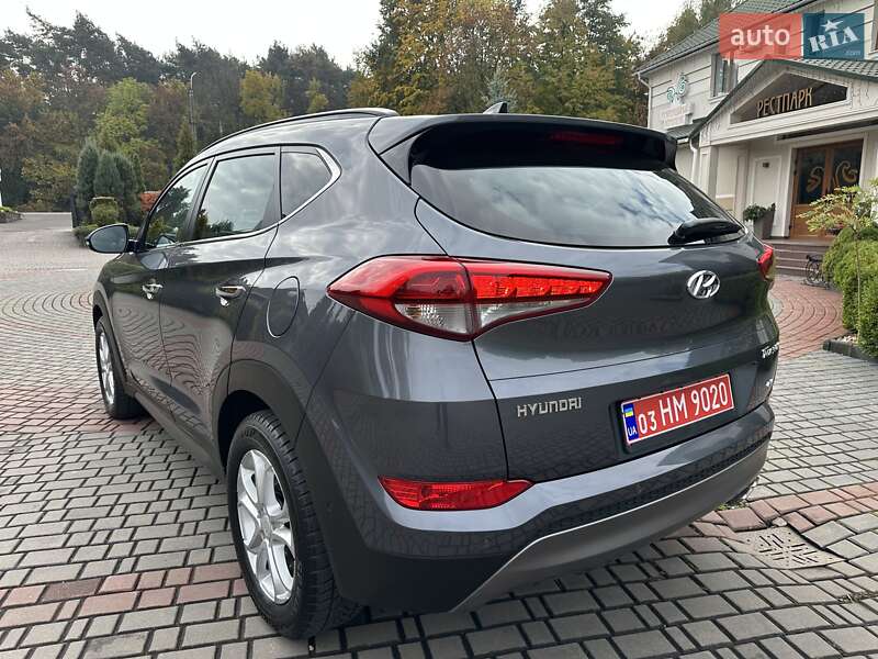 Позашляховик / Кросовер Hyundai Tucson 2015 в Луцьку