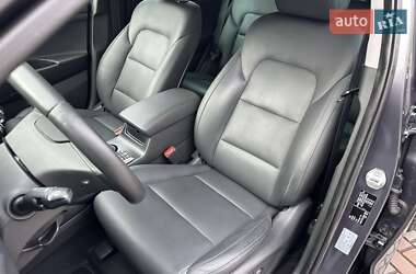 Внедорожник / Кроссовер Hyundai Tucson 2015 в 