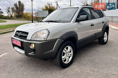 Внедорожник / Кроссовер Hyundai Tucson 2007 в 