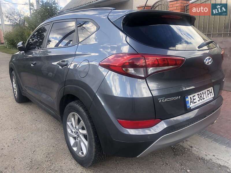 Внедорожник / Кроссовер Hyundai Tucson 2016 в Одессе