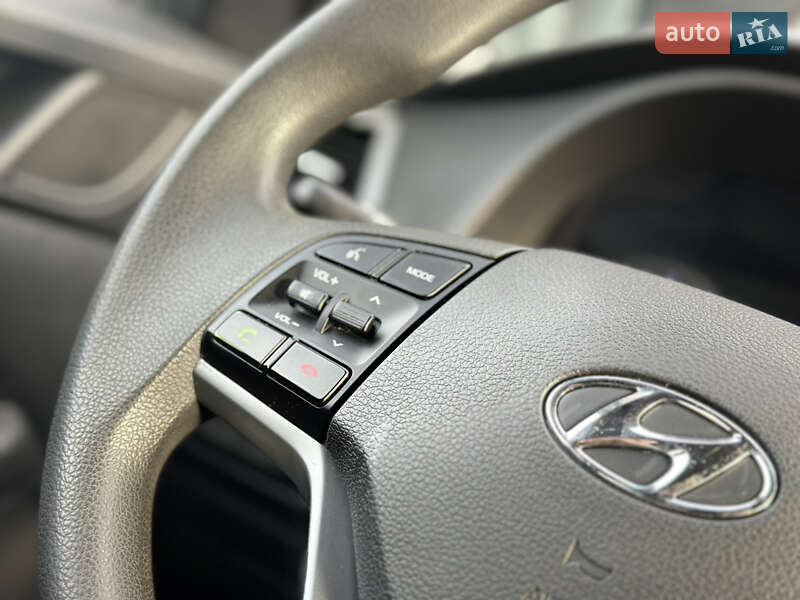 Внедорожник / Кроссовер Hyundai Tucson 2016 в Владимире фото 61 Внедорожник / Кроссовер Hyundai Tucson 2016 в Владимире