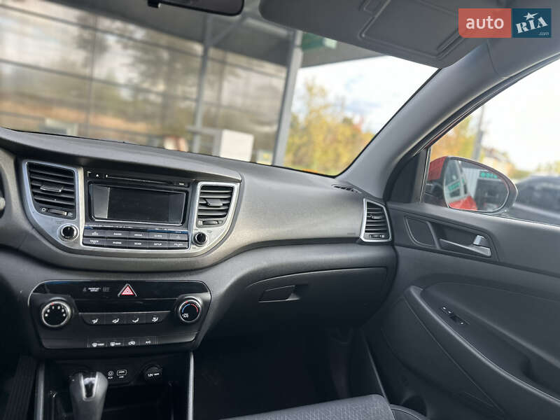 Внедорожник / Кроссовер Hyundai Tucson 2016 в Владимире фото 78 Внедорожник / Кроссовер Hyundai Tucson 2016 в Владимире