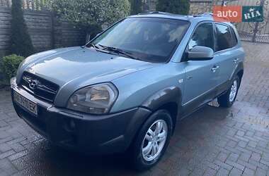 Внедорожник / Кроссовер Hyundai Tucson 2007 в 