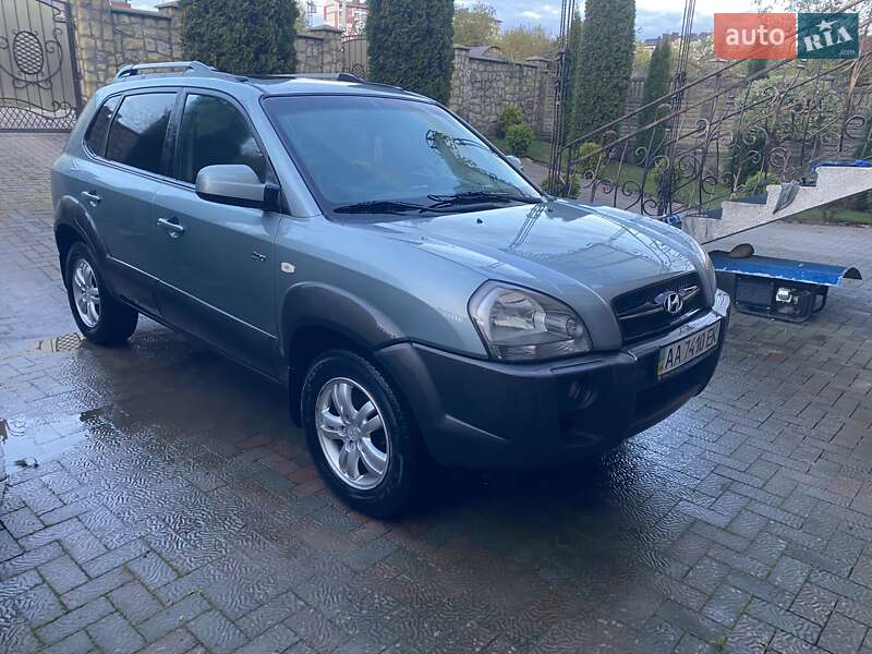 Позашляховик / Кросовер Hyundai Tucson 2007 в Івано-Франківську