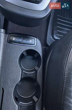Внедорожник / Кроссовер Hyundai Tucson 2007 в 
