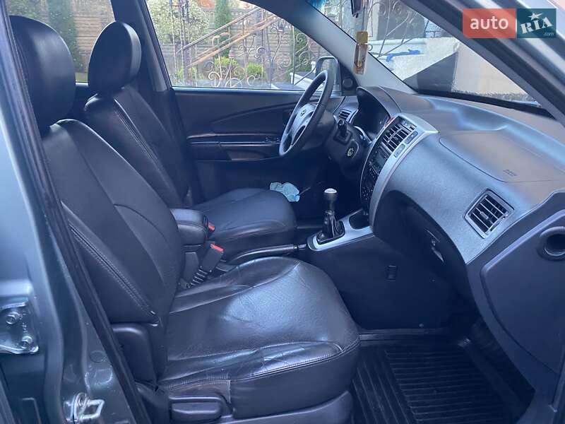 Позашляховик / Кросовер Hyundai Tucson 2007 в Івано-Франківську