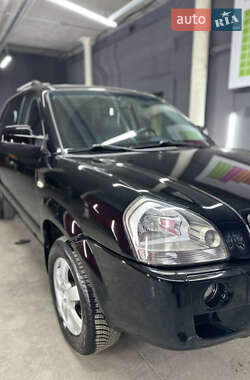 Внедорожник / Кроссовер Hyundai Tucson 2008 в 