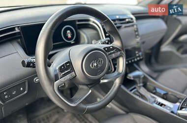 Внедорожник / Кроссовер Hyundai Tucson 2021 в 