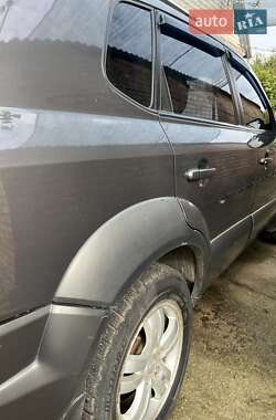 Внедорожник / Кроссовер Hyundai Tucson 2007 в 