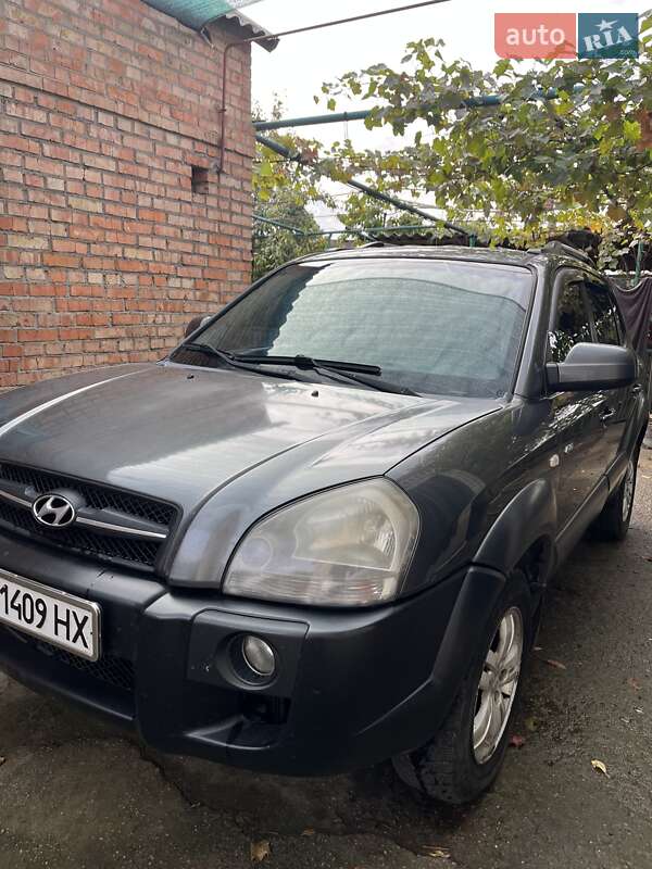 Позашляховик / Кросовер Hyundai Tucson 2007 в Нікополі фото 7 Позашляховик / Кросовер Hyundai Tucson 2007 в Нікополі