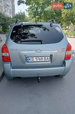 Внедорожник / Кроссовер Hyundai Tucson 2006 в 