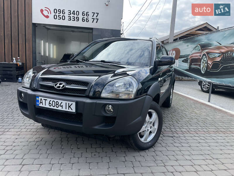 Внедорожник / Кроссовер Hyundai Tucson 2008 в 