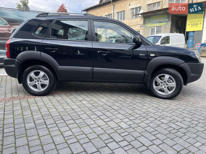 Позашляховик / Кросовер Hyundai Tucson 2008 в Івано-Франківську