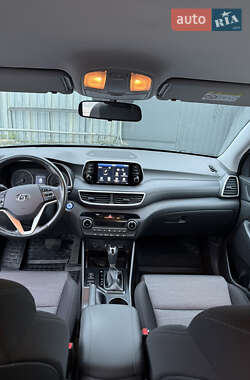 Внедорожник / Кроссовер Hyundai Tucson 2019 в 