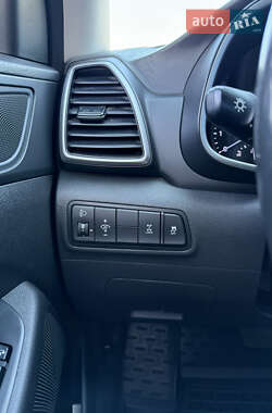 Внедорожник / Кроссовер Hyundai Tucson 2019 в 