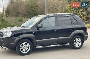 Позашляховик / Кросовер Hyundai Tucson 2006 в 